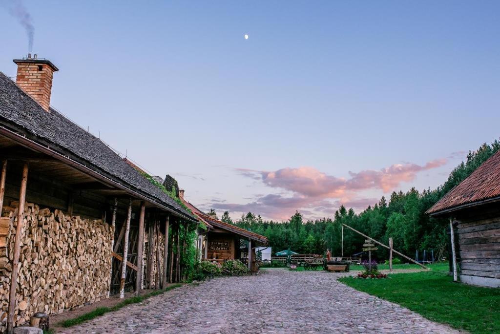 Bed and Breakfast Gosciniec Folwark Nadawki Sienkiewicze Exterior foto